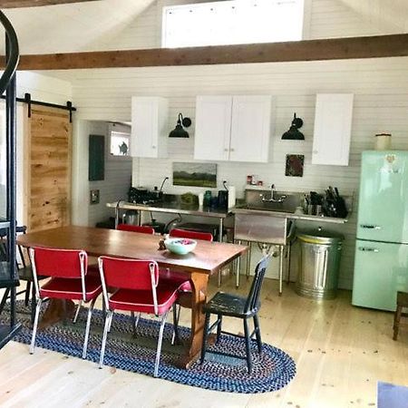 Lakefront Cottage By Country House Escapes Lincolnville Exterior photo